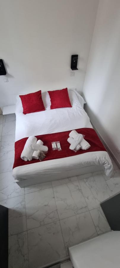 Sweet Home Marceau 6 Studios Hyper Centre Proche De La Mer Et Du Palais Cannes Zewnętrze zdjęcie