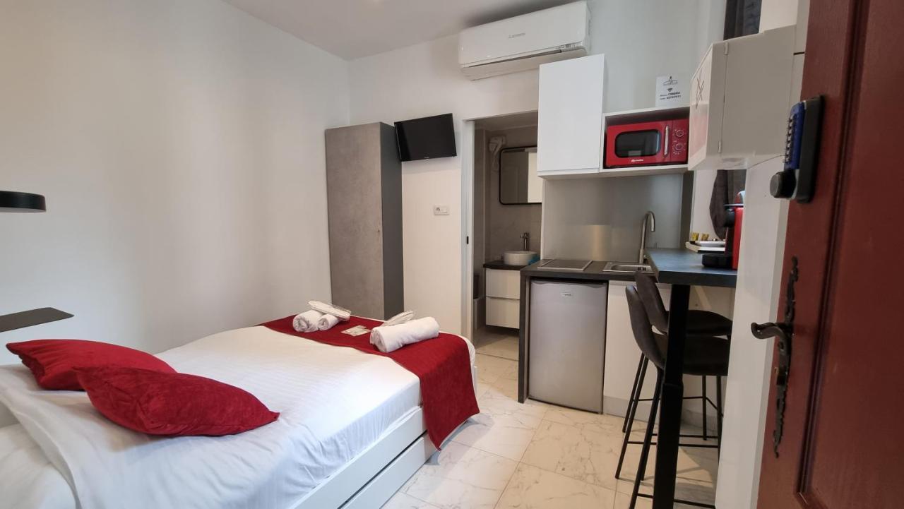 Sweet Home Marceau 6 Studios Hyper Centre Proche De La Mer Et Du Palais Cannes Zewnętrze zdjęcie