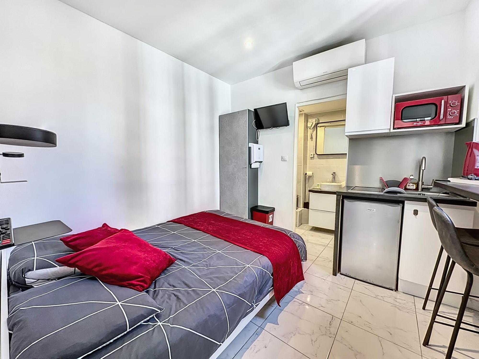 Sweet Home Marceau 6 Studios Hyper Centre Proche De La Mer Et Du Palais Cannes Zewnętrze zdjęcie